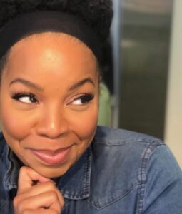 Actress Angela Lewis HD Photos and Wallpapers November 2025