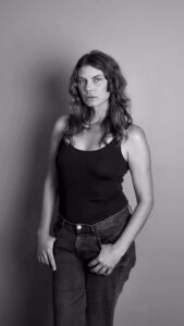 Actress Angela Lindvall HD Photos and Wallpapers October 2025