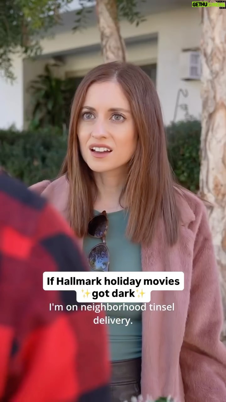 Angela Petruzziello - 6.2K Likes - “A Gingerbread To Remember”

#hallmarkchannel #christmas 

🎥 @randyramosjr