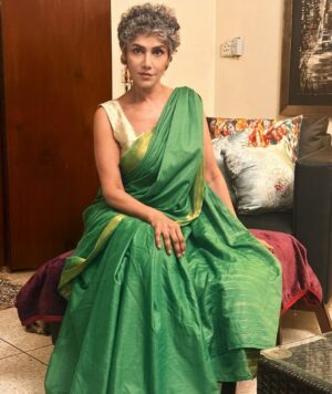 Angeline Malik Instagram - Stepping into the wedding season wrapped in the elegance of a handwoven cotton sari by Khaamta. 

#wedding