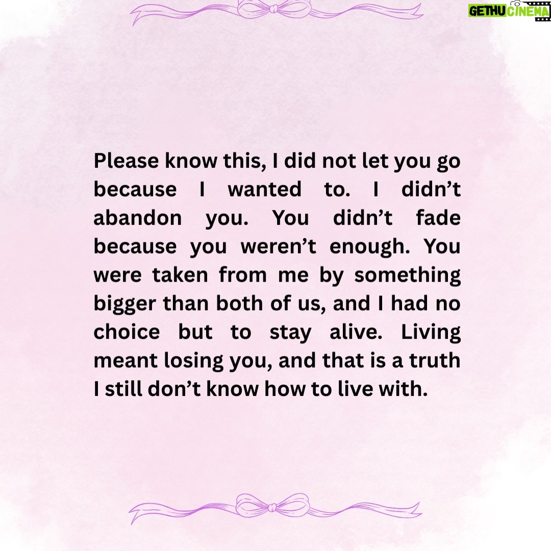 Angeline Malik - 352 Likes - Closing 2025 with a letter to myself. 💫
Swipe right 👉🏻
Wishing you and your loved ones a happy, healthy, and successful New Year. 🎊
