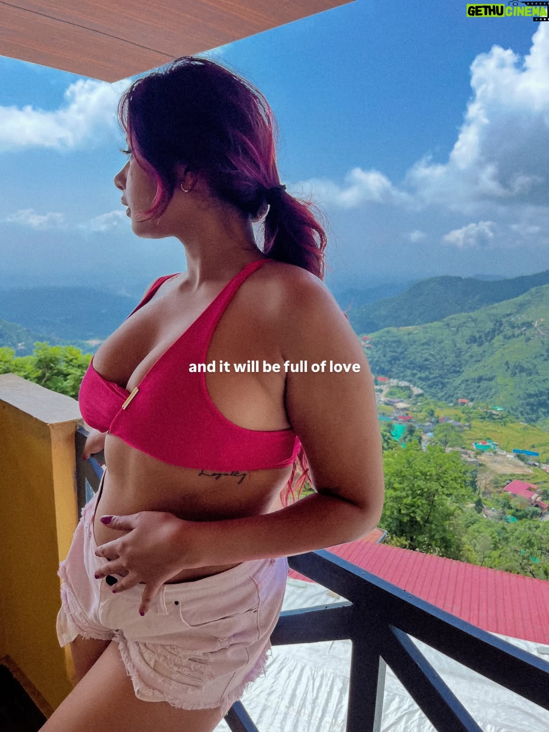 Anisha Sahai - 689 Likes - your life will be wonderful because you are wonderful, and it will be full of love because you are full of love 💕

(new, fyp, travel, visuals of life, digital diary, for you, explore page, love, trend, trending, viral, edit, india)
