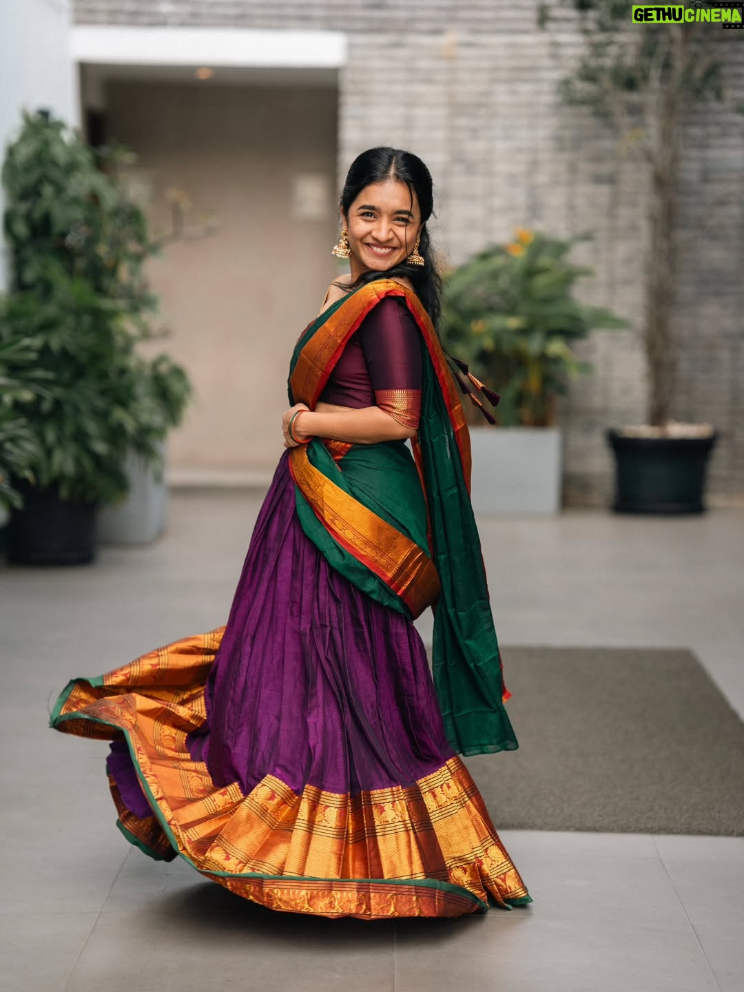 Anishma - 142.8K Likes - 💫💫💫
Photography @portraitsbylokesh 
Costume @rashmimuraleedharan