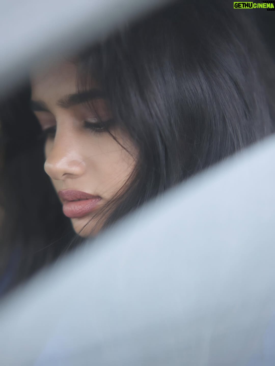 Anjali Anish - 4.9K Likes - ‘Shubhashaya’ - out September 10 🎶🎻🪉🎸🥳 

Had the best time shooting with this amazing team — feeling so grateful and can’t wait to for you to see what we’ve been working on 🫶🏼
.
@nagarjun_sharma @pruthvi_ambaar_official @singer_jaskaran_singhh @joe.costaa_ @midhunmanojj @creative_guyz @murugananda @vishwaskoundinya @sindhura_tp @shashimysr @rakshit_kaup @kattisourabh @abhijithkumar_ @makeoverby_raj @coloristyash @shutterspace_production @definestudio_ @makeoverby_raj