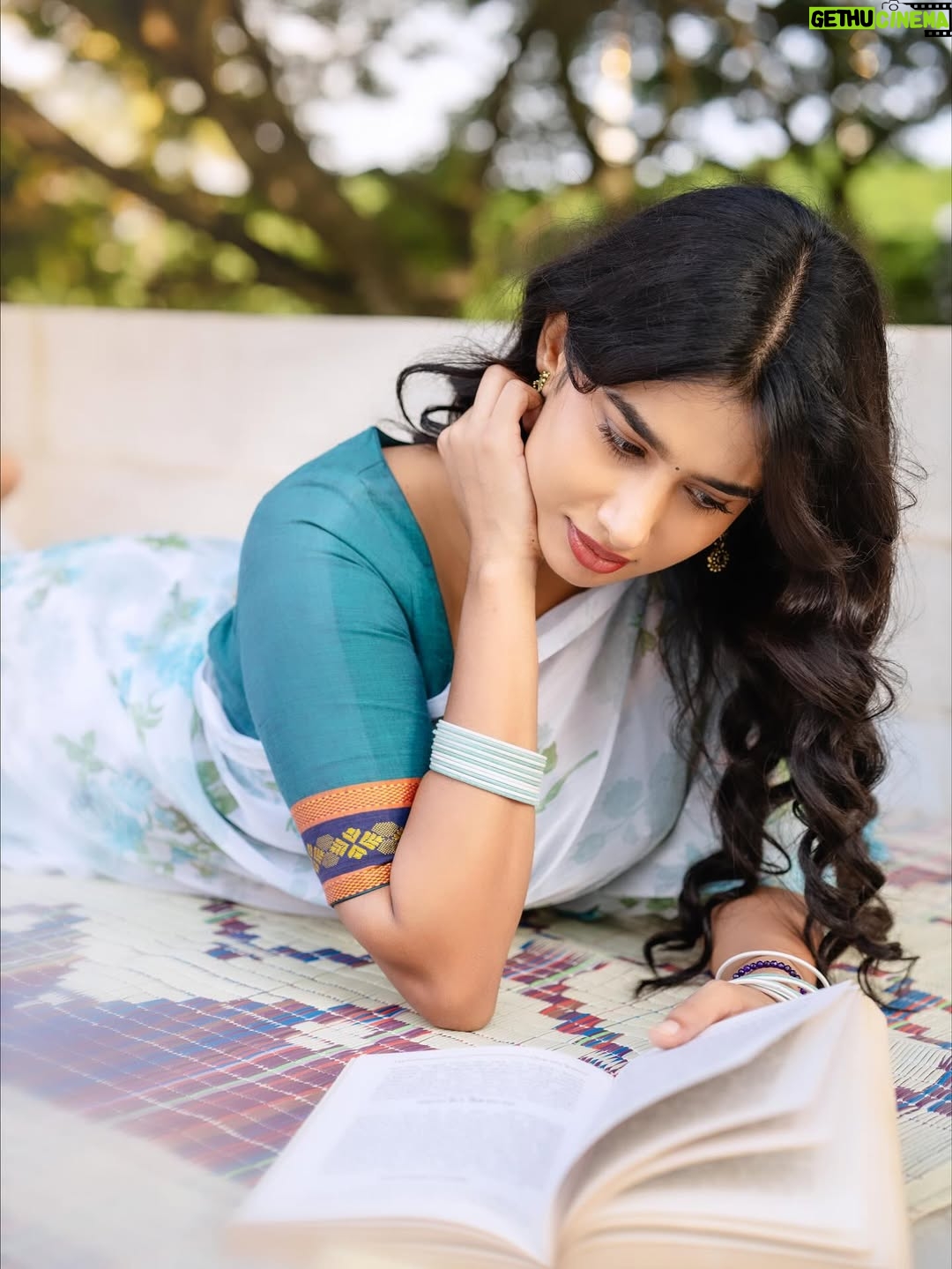 Anjali Anish - 3.3K Likes - you, me and sweet nothings 🦋☕️🪷
.
@assyadesigner