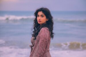 Anjali Anish Instagram - resting beach face 🌊