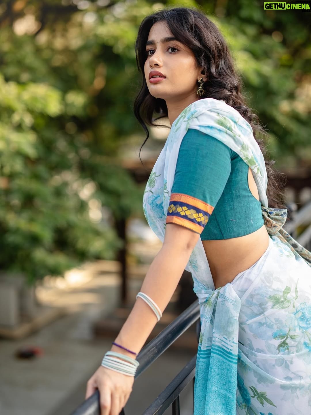 Anjali Anish - 16.6K Likes - ☕️🌧️🌀🦋
.
.
Photos by @nithishayyod 
Outfit by @assyadesigner