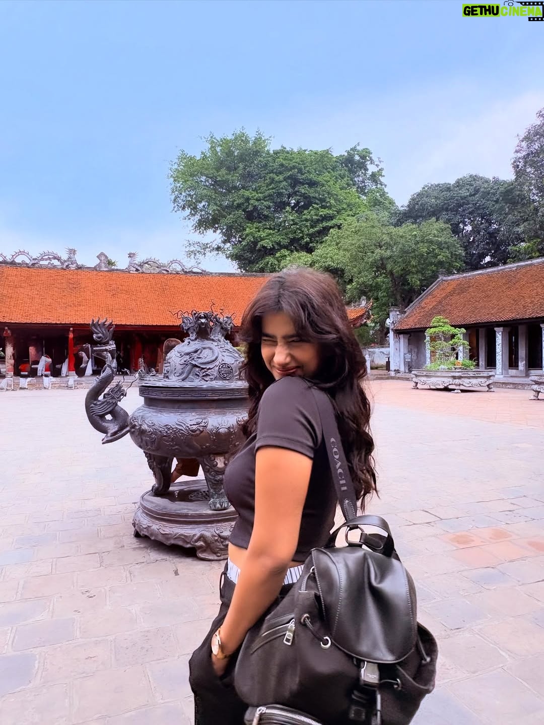 Anjali Anish - 2.9K Likes - nothing beats a jet2 holiday 🪭🐉