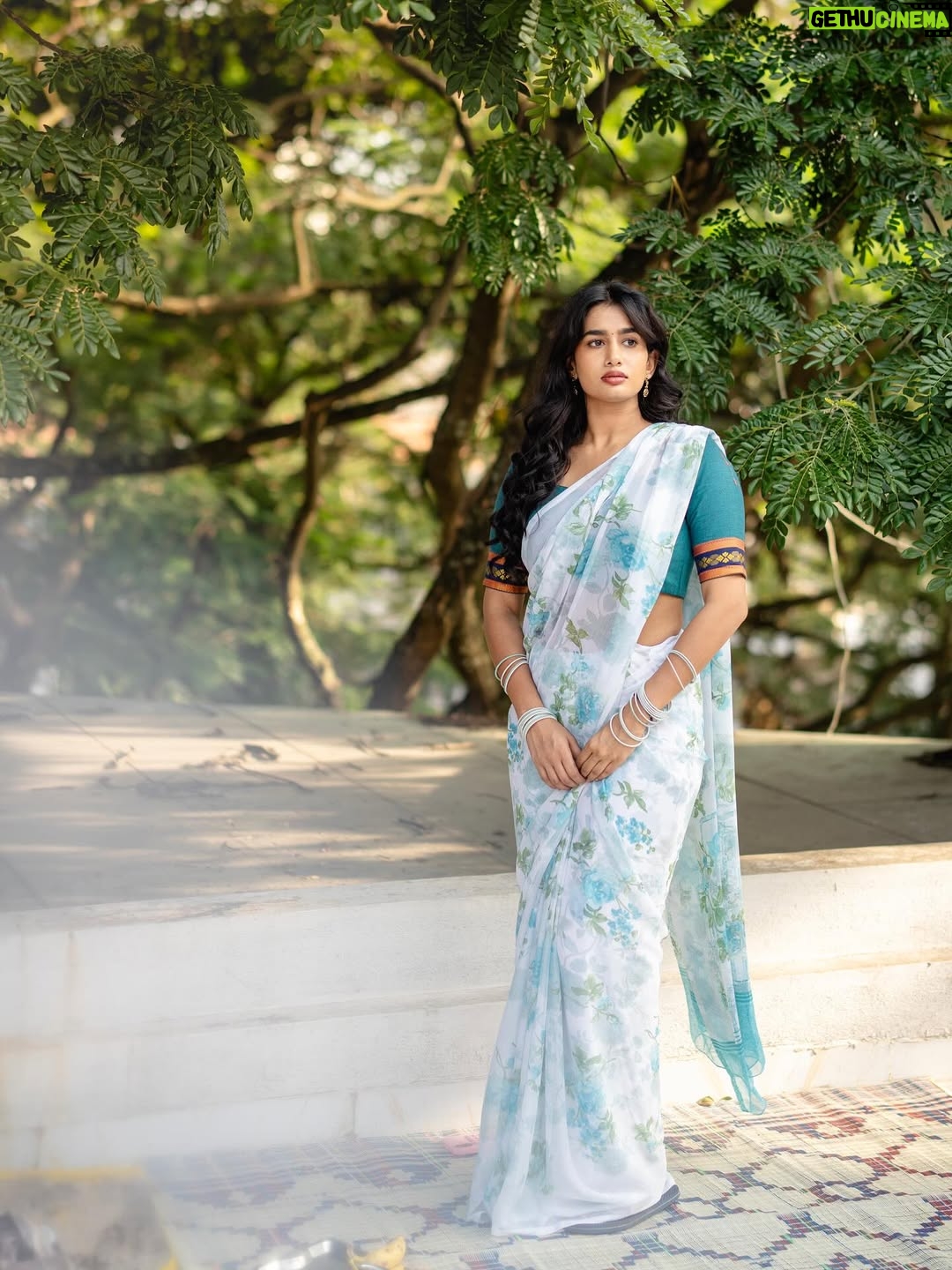 Anjali Anish - 16.6K Likes - ☕️🌧️🌀🦋
.
.
Photos by @nithishayyod 
Outfit by @assyadesigner