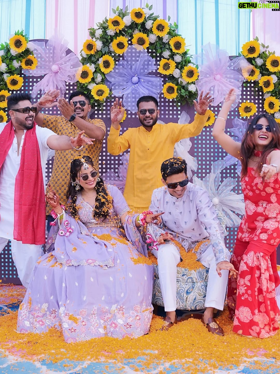 Anjali Jain - 2.7K Likes - Veerey di wedding🥳❤️
.
.
#wedding #trending #explore #fun #haldi
