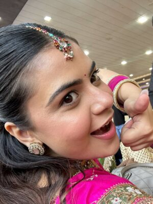 Anjali Kaushik Instagram - Winter weddings💌>>>>
.
.
.
#weddinginspo #shaadiseason #beautiful #fyp #lehengalove
Wedding outfits, no makeup makeup look, beautiful, ootd, fyp, explorepage, wedding jewellery, pink lehengas, shaadi outfits, bridesmaids outfits, cute, indian wedding