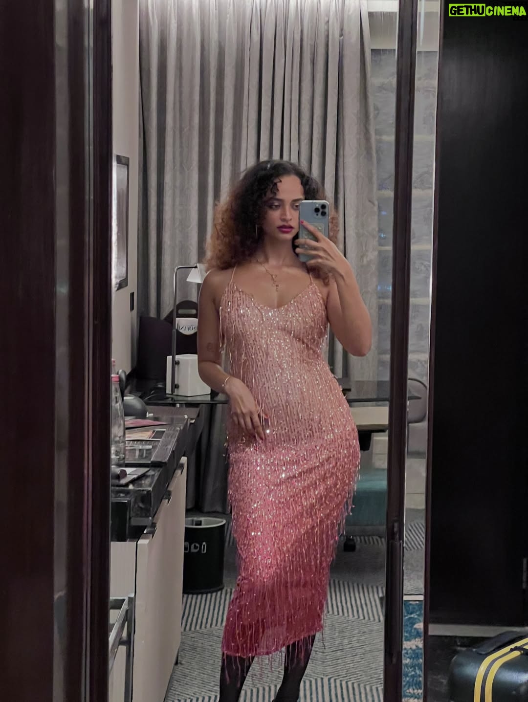 Anjali Sivaraman - 21.6K Likes - A week in December ❤️
Work, music, friends, cattos🥰