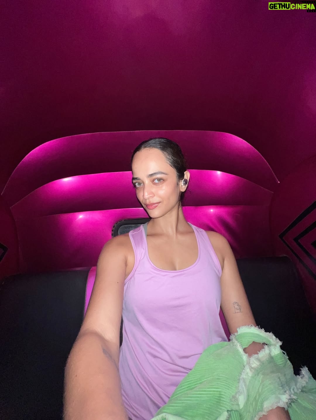 Anjali Sivaraman - 38.8K Likes - How many auto selfies is too many? 🤔🥰😋