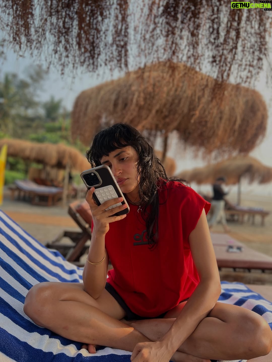Anjali Sivaraman - 17.5K Likes - Another day in paradise ❤️🥰🍹
@palmagoa @ashwe351 

Thanks for making this happen @anukriti_rathore 🫶🏾🫶🏾