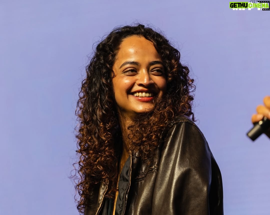 Anjali Sivaraman - 17.1K Likes - A fun day with some pretty incredible company ❤️ 
This was actually really great so thank you for having me @ifp.festival 🫶🏾🫶🏾🫶🏾