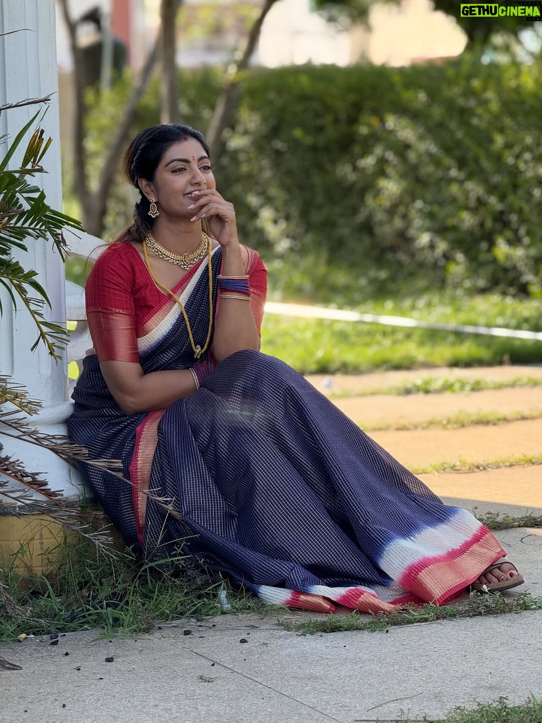 Anjana Srinivas - 5.7K Likes - Kodi kangalo pothathu..

Anjana X safa bonding💥❤️

#anjali #anjanasrinivas #maari #zeetamil #zee #zeeonthegoreels #insta #india #inspiration #instagram #instagood #instamood #instapic #celebreties #actress #actorslife #childartist #safachildartist #kids #kidslove #kidsfashion #cute #cutepic #kidspose