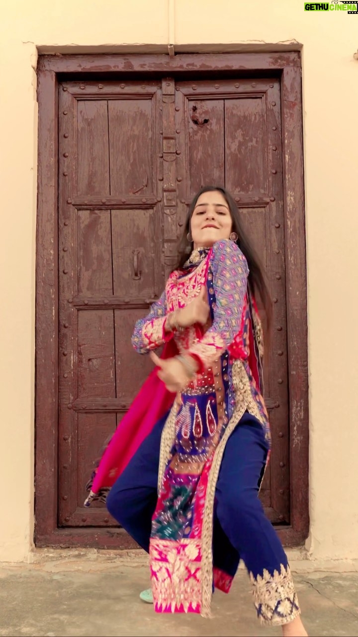 Anju Mor - 172.7K Likes - Gabar bhi nache ga🔥
.
Suit @avani_ethnic_shop 
.
.
#anjumor #reelsvideo #reelsinstagram #viral #gabarbhinachega #haryanvisong