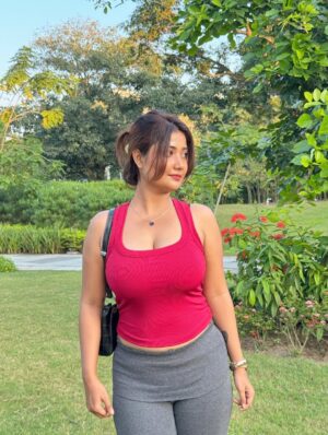 Ankeeta Mahato Instagram - 🍷
Product id :1241600
@outzidr_official