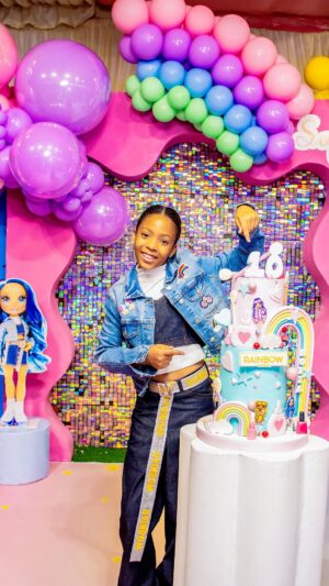 Anna Banner Instagram - Wrapping up 2025 with this beautiful video from my not so little baby’s 10th birthday. #august1st2025
•
A huge “thank you” to everyone who made this event a success.
•
Event planner @etaleventsng
Hall Decor @allshadeseventandrentals
Sofia’s outfit and mine @nelowoman
Make up @glowwithlilian
Sofia’s hair @hairssence
Video coverage @gwl_shots
MC @mr.__sig
Food vendors ;
@romokeskitchenandevents
@pot_2plate
Cake @livvystwist
Dessert cake slices @honeyfrosting
Cocktail & mocktail @riellescocktails
Party favours @partyboulevard