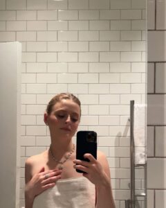 Actress Anna Baryshnikov HD Photos and Wallpapers October 2025