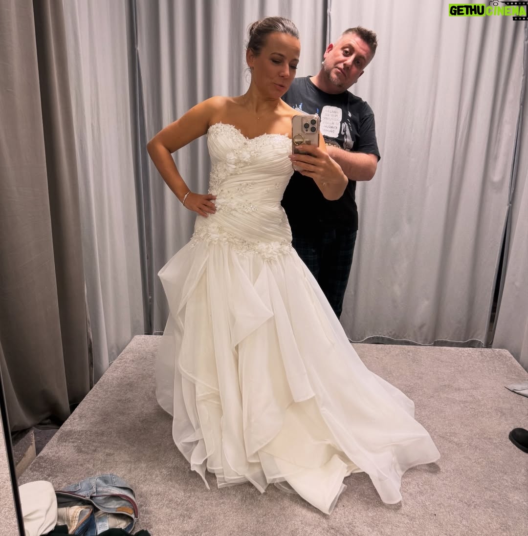Anna Mucha - 9.5K Likes - przyszła kryska na Matyska 😎 
.
.
.
.
.
.
.
.

po szczegóły zapraszam do teatrów na 
Przygodę z ogrodnikiem 💋 
bilety na adria-art.pl