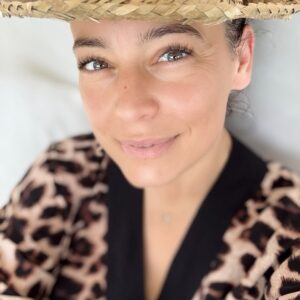 Anna Mucha Instagram - my w szlafrokach 🥂 

oby był dobry! 
życzę Wam i nawzajem 💋😎😜