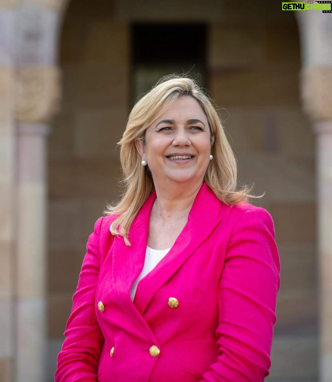 Annastacia Palaszczuk - 1.2K Likes - I’ve had so many people ask, “Annastacia, what are you up to these days?”. Well, here’s a little update, thanks to @frankywhiting and @qweekend.

My time as Premier was incredibly rewarding, and I always knew I wanted to give back. That’s why the opportunity to join @uniofqld as a guest lecturer and mentor is so special. I’m enjoying being back on campus, sharing my experiences with the next generation of leaders.

I’m also proud to serve on the board of @auspost and as an international ambassador for the @smartenergycouncil, while continuing to support organisations close to my heart - @theabcfoundation, @qendoau and Queensland Multicultural Council.

No matter where life takes me, I’ll always be a passionate supporter of Queensland – and deeply inspired by the people I met during my time as Premier.

Photo credit: Sarah Marshall