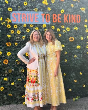 Annastacia Palaszczuk Instagram - Another special Strive To Be Kind event last week, honouring the memory of Allison Baden-Clay. Her remarkable family works tirelessly to raise awareness around the prevention of domestic and family violence. I’m proud to stand with them as an ambassador @theabcfoundation @sharynghidella 💛
