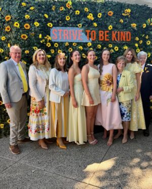 Annastacia Palaszczuk Instagram - Another special Strive To Be Kind event last week, honouring the memory of Allison Baden-Clay. Her remarkable family works tirelessly to raise awareness around the prevention of domestic and family violence. I’m proud to stand with them as an ambassador @theabcfoundation @sharynghidella 💛