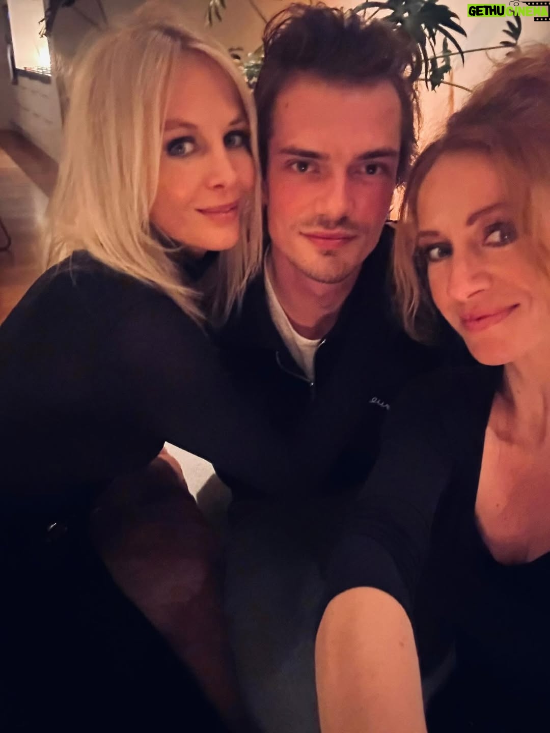Annelien Coorevits - 4.9K Likes - 🤍