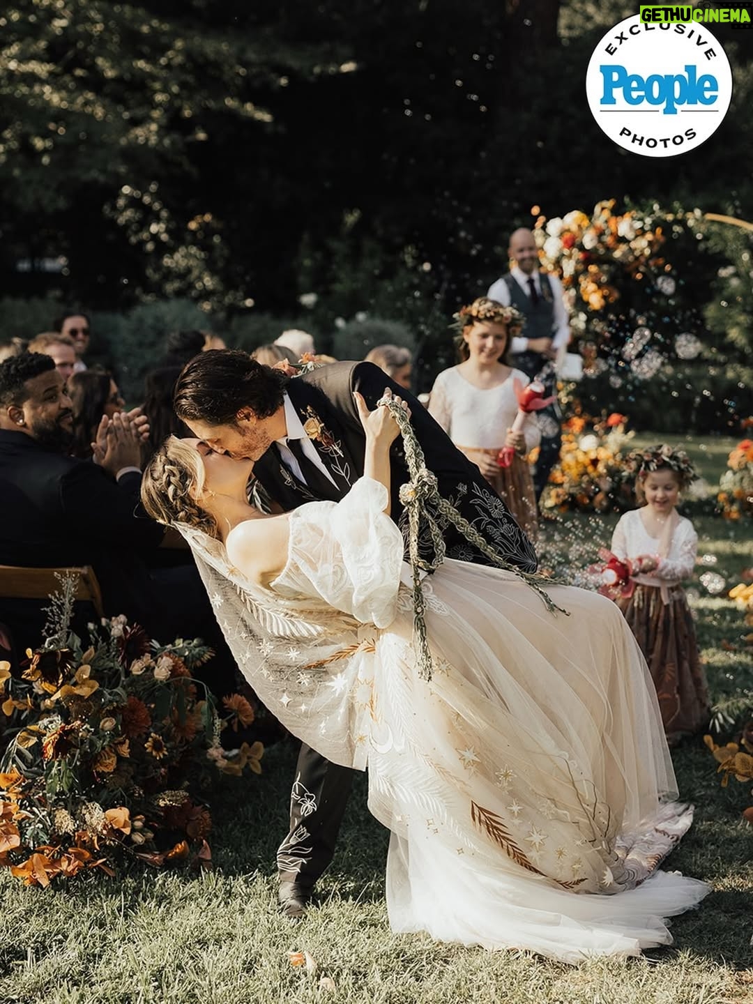 Annika Noelle - 6.6K Likes - Thank you again to @people for the beautiful exclusive and @heirlumephotography for capturing the joy. ✨

Article is linked in my bio 🔗