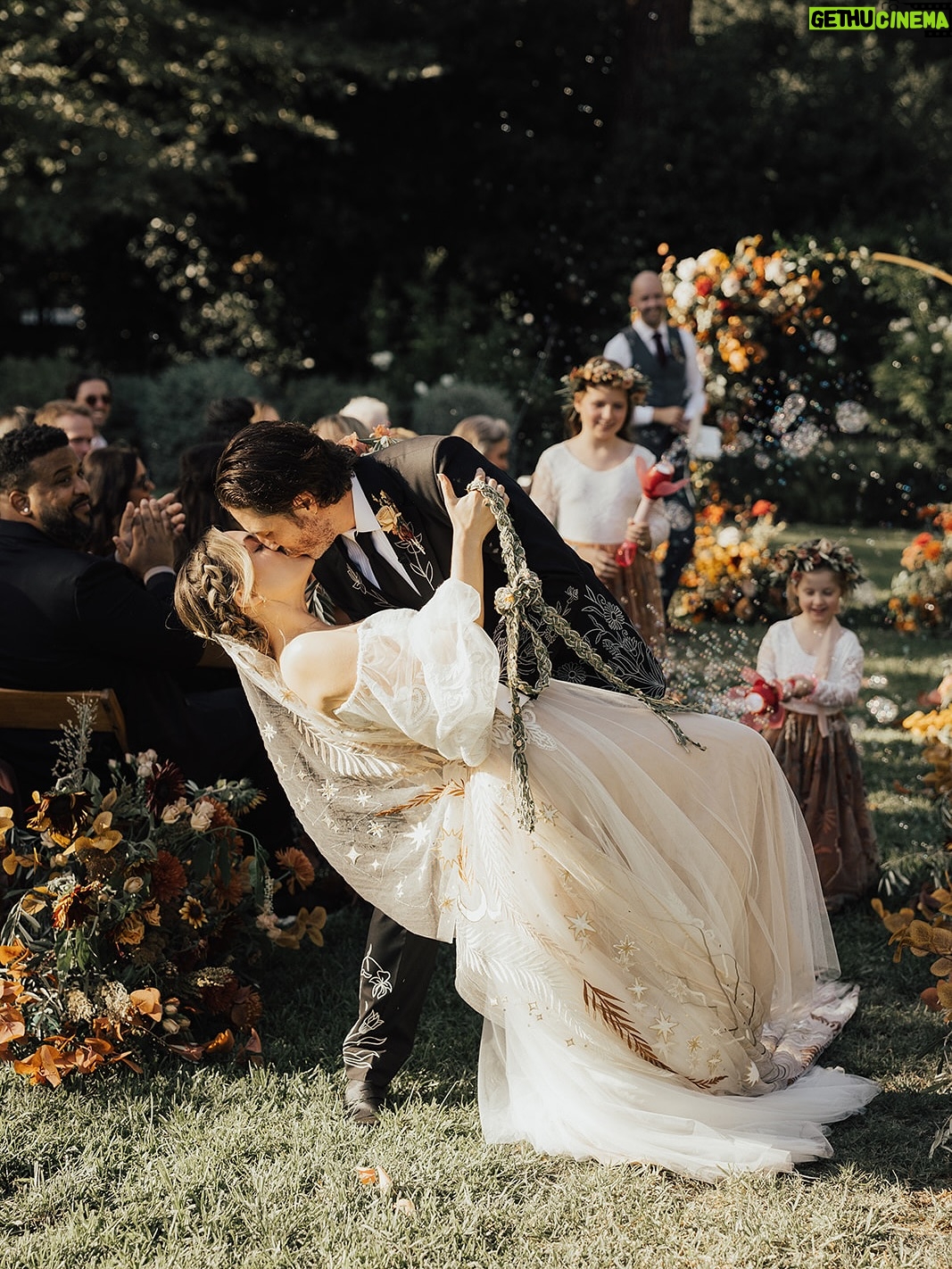 Annika Noelle - 16K Likes - A Ceremony at High Moon 🌖 10.05.25
