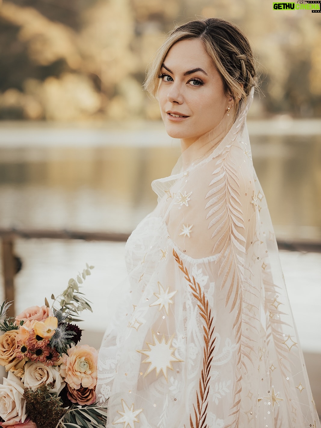 Annika Noelle - 16K Likes - A Ceremony at High Moon 🌖 10.05.25