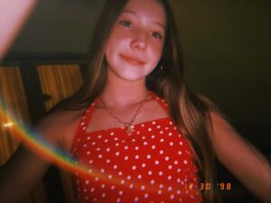 Anniston Price Instagram - Christmas break dump