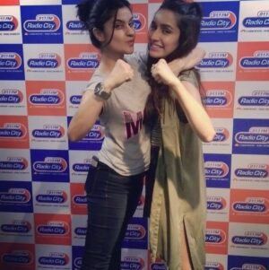 Archana Instagram - For #2016 was a roller coster ride for sure #memories #dump part deuX
1) The Ace Queen @aishwaryaraibachchan_arb for Sarbjit
2) Corporate hosting with the @sureshraina3
3) When you can put a smile on a sporty sportsperson 
4) Lonavala waX museum with full family - here my sister and my niece 🩷🩷🤪🤪🤪😝😝 laughter riot experience because my nephew was petrified by the almost real still statues 
5) Corporate show with Sonu Angel Sood ji 
6) uff this gorgeous multi talented BOMB Artist @shraddhakapoor and me in action pose 
7) my lovely friends in PODS - parents of downs✨ 🤩😭🫶🏻🫶🏻
8) Pilates with NMS for the first time ever 💪
9) ki & ka
10) @kiranbediofficial ji in my #navi̇mumbai for a inspiring event 🫶🏻🫶🏻🫶🏻 what a FANTASTIC orator and the vigour is just unbelievable 💪💪💪
11) Ansh our monkey boy & CHAYIJEE 🌟✨💛
12) @aliaabhatt @sidmalhotra for #kapoor&sons
13) @akshaykumar we just love his energy 🌟🌟🌟 trying hard to give us that kjo/kkk pout 😝😝 
14) @amitabhbachchan 🙏🙏🙏🙏 The Nucleus of Bollywood @middayindia event
15) Me being all Sabhya in my mum in law’s classy silk suit in my everyday radioshow 🥰 
16) OMG this insanely talented heart of a friend/celebrity/host/actor/dost @manieshpaul ki 2nd movie this i think …
17) @darshanravaldz miss his studio visits 🪬🪬🪬 
18) at a Mata ki chauki @akshaysharma1 🙏🙏🙏 
19) for airlift film … my chacha and my dad came to our radio show in to recount the Gulf war saga they had to face in 1990 @laxmichand.pania @shantilal_pania 
20) for a beauty of a father daughter film - PIKU @amitabhbachchan and me on the red carpet for @filmfare - in an embrace to share my admiration and gratitude for such heart melting AS ALWAYS OUTSTANDING performance by the God of Cinema 🫶🏻🫶🏻🫶🏻🫶🏻🫶🏻