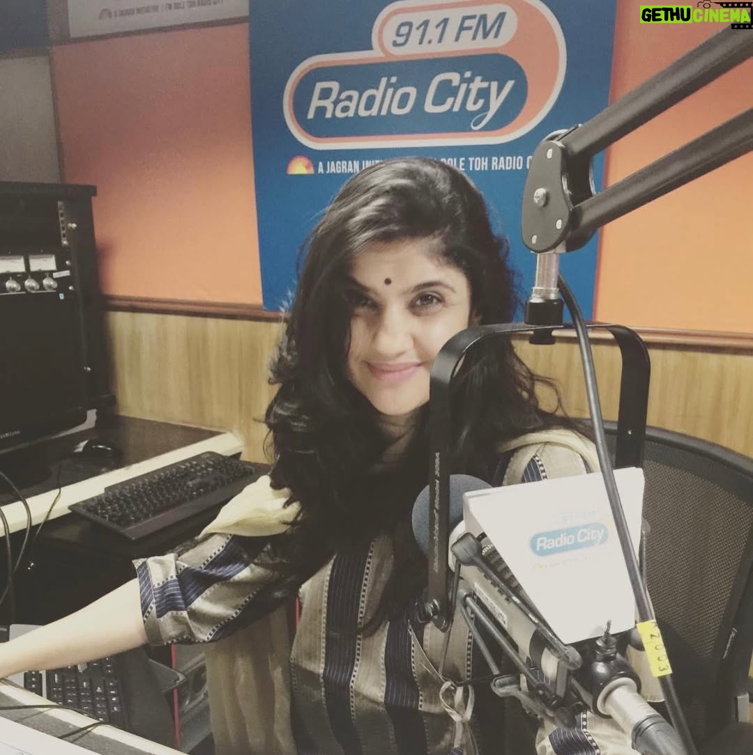 Archana - 12.3K Likes - For #2016 was a roller coster ride for sure #memories #dump part deuX
1) The Ace Queen @aishwaryaraibachchan_arb for Sarbjit
2) Corporate hosting with the @sureshraina3
3) When you can put a smile on a sporty sportsperson 
4) Lonavala waX museum with full family - here my sister and my niece 🩷🩷🤪🤪🤪😝😝 laughter riot experience because my nephew was petrified by the almost real still statues 
5) Corporate show with Sonu Angel Sood ji 
6) uff this gorgeous multi talented BOMB Artist @shraddhakapoor and me in action pose 
7) my lovely friends in PODS - parents of downs✨ 🤩😭🫶🏻🫶🏻
8) Pilates with NMS for the first time ever 💪
9) ki & ka
10) @kiranbediofficial ji in my #navi̇mumbai for a inspiring event 🫶🏻🫶🏻🫶🏻 what a FANTASTIC orator and the vigour is just unbelievable 💪💪💪
11) Ansh our monkey boy & CHAYIJEE 🌟✨💛
12) @aliaabhatt @sidmalhotra for #kapoor&sons
13) @akshaykumar we just love his energy 🌟🌟🌟 trying hard to give us that kjo/kkk pout 😝😝 
14) @amitabhbachchan 🙏🙏🙏🙏 The Nucleus of Bollywood @middayindia event
15) Me being all Sabhya in my mum in law’s classy silk suit in my everyday radioshow 🥰 
16) OMG this insanely talented heart of a friend/celebrity/host/actor/dost @manieshpaul ki 2nd movie this i think …
17) @darshanravaldz miss his studio visits 🪬🪬🪬 
18) at a Mata ki chauki @akshaysharma1 🙏🙏🙏 
19) for airlift film … my chacha and my dad came to our radio show in to recount the Gulf war saga they had to face in 1990 @laxmichand.pania @shantilal_pania 
20) for a beauty of a father daughter film - PIKU @amitabhbachchan and me on the red carpet for @filmfare - in an embrace to share my admiration and gratitude for such heart melting AS ALWAYS OUTSTANDING performance by the God of Cinema 🫶🏻🫶🏻🫶🏻🫶🏻🫶🏻