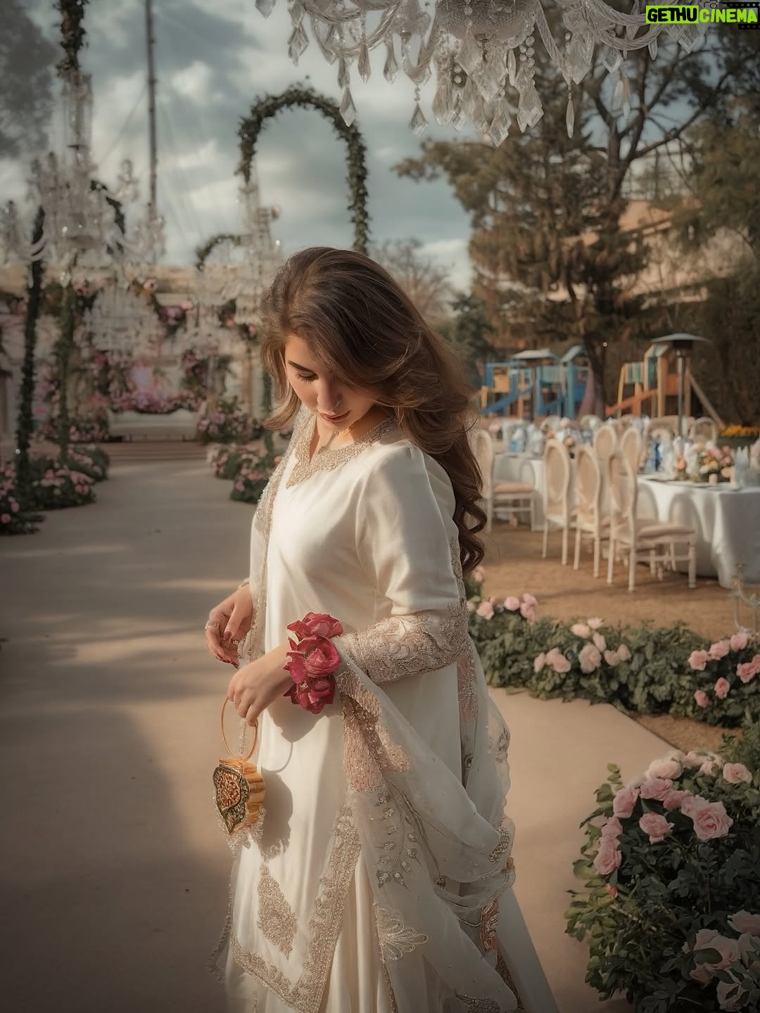Areeba Habib - 37.8K Likes - 🌸Bloom.
@mariaasajjadofficial 
@momentosbymahnoor 
@gul.co_