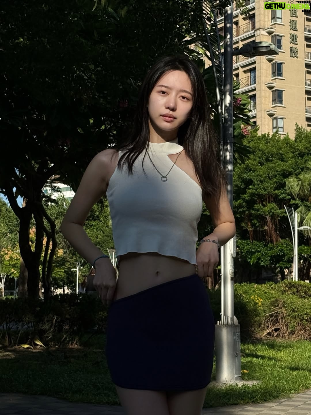 Arlena Chang - 4.8K Likes - 2025的夏天毅然決然成為一名sporty girl
🏋️🎾🏊‍♀️🎧
進步比完美重要。