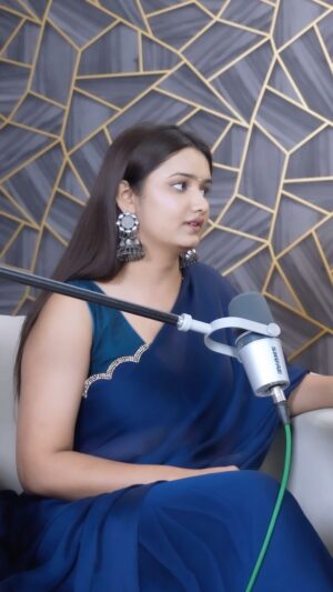 Arohi Khurana Instagram - watch this full podcast on @talkswithnamit youtube channel✨💙