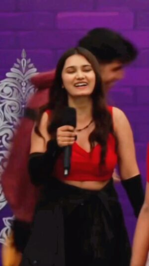 Arohi Khurana Instagram - To Keh Do Ki🙈Aap Sab Ki Favourite Hogyi Hu 🥰❤️
Let's Bring the TROPHY HOME 🏆❤️
#SupportArohiKhurana
@amazonminitv
🎨 @munch.graphic
Dil se Shukriya Aap Sab Ko Aap Log itna Support aur Pyaar De rahe ho🥺❤️
LOVE YOU FAMS❤️
#ArohiKhurana #PlayGroundS3 #Cutemoment