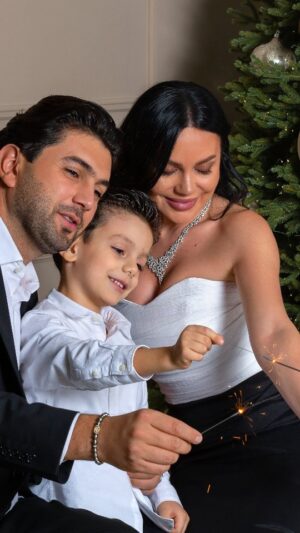 Arpi Gabrielyan Instagram - āØš ŠŠ¾Š²Š¾Š³Š¾Š“нŃŃ ŃŠŗŠøŠ“ка 30% на ŃŠŗŃŠ°ŃŠµŠ½ŠøŃ #DeLaur
ŠŃŠµŠ¼Ń Š¶ŠµŠ»Š°Š½ŠøŠ¹, ŠæŠ¾Š“Š°ŃŠŗŠ¾Š² Šø Š¾ŃŠ¾Š±ŠµŠ½Š½ŃŃ
Š¼Š¾Š¼ŠµŠ½ŃŠ¾Š².š
Š” 15 ГекабŃŃ ŠæŠ¾ 15 ŃŠ½Š²Š°ŃŃ ā Š²ŃŠ±ŠøŃŠ°Š¹Ńе ŃŠŗŃŠ°ŃŠµŠ½ŠøŃ, ŠŗŠ¾ŃŠ¾ŃŃŠµ оŃŃŠ°ŃŃŃŃ Š² памŃŃŠø.
Š£ŠŗŃŠ°ŃŃŃŠµ ŃŠ²Š¾Ń ŠøŃŃŠ¾ŃŠøŃ āØ