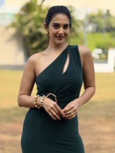Actress Arshin Mehta HD Photos and Wallpapers January 2026