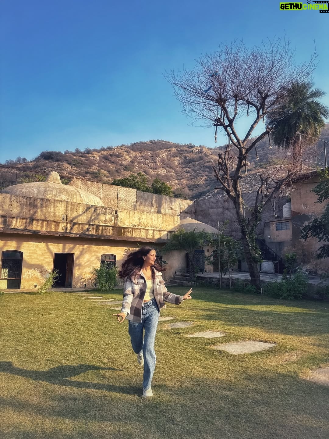 Arshina Sumbul - 1.9K Likes - Vibes 2026✨💘
.
.
.
.
#happynewyear #2026goals 
#ootd #pushkartravel