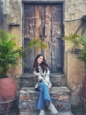Arshina Sumbul Instagram - Vibes 2026✨💘
.
.
.
.
#happynewyear #2026goals
#ootd #pushkartravel