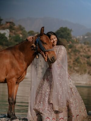 Arti Chaudhary Instagram - Proud of myself🫶 दिल को दिल रखा बाज़ार नहीं बनाया 💯🕊️🫀…
@artichaudhary1056 🌻..
.
.
.
.
Lehenga by @radhikabutic01 🌸..
📸 @cinex2025
🎨 @edittbyjai
.
.
.
.
.
#artichaudhary1056 #potraitphotographer #cinimetic #shoot #indian #lehenga #traditionaloutfit #uk #viralpost #artians #explore #trend #explore