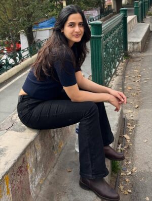 Arushi Sharma Instagram - The mountains don’t really do anything. They just stand there - calm, still, grounded. And somehow that stillness seeps into you too. You start breathing slower, thinking softer for the sun, the air, the silence … for yourself ☀️