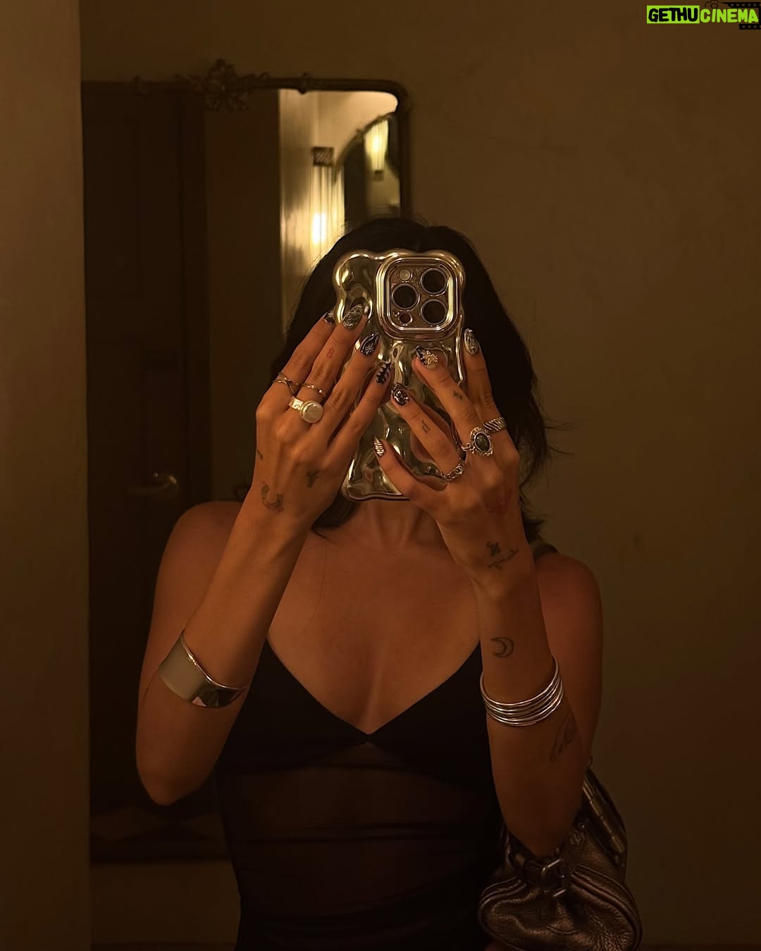 Aryaana Gandhi - 14.5K Likes - the other night ⋆⭒˚.⋆