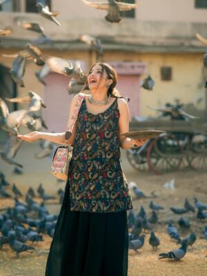 Aryanshi Sharma Instagram - Masakali 🕊️ #arusquad 
📸: @m4_clicks 
✍️: @jigar_vandarvala 
.
.
.
#feelinggood #instagram #aesthetic #instadaily #lifestyle #ootd #lifestyleinfluencer #contentcreator #videocreator #influencer #influencerlife #fashioninfluencer #fashionista #instafashion #fashionblogger #influencerdiaries #influencerlifestyle #jaipur #lifestyle