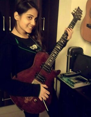 Asfi Javed Instagram - 2016… it’s been a minute