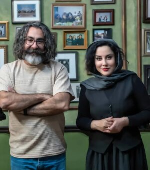 Asha Mehrabi Instagram - .
با افتخار عمارت میرزاخانی میزبان فیلم کوتاه پنجره به کارگردانی خانم آشا محرابی عزیز
@asha_mehrabi
سپاس از استاد کوروش جوان( عکاس پروژه ) برای ثبت این لحظه 
@koroshjavan